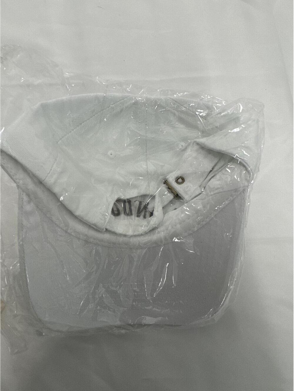 White Baseball Cap with 'LONDON' Embroidery - Picture 2 of 3